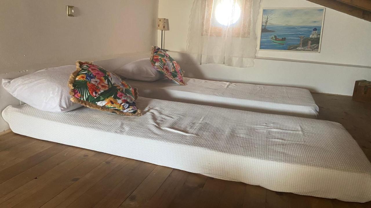 Kleopatra Sweet Home Sými Buitenkant foto